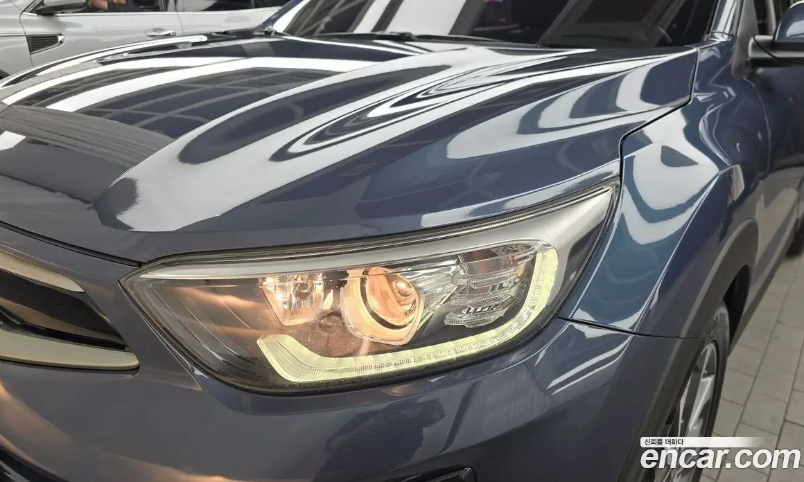 Kia Stonic 2017 1.6 автомат (гидро), фото 8