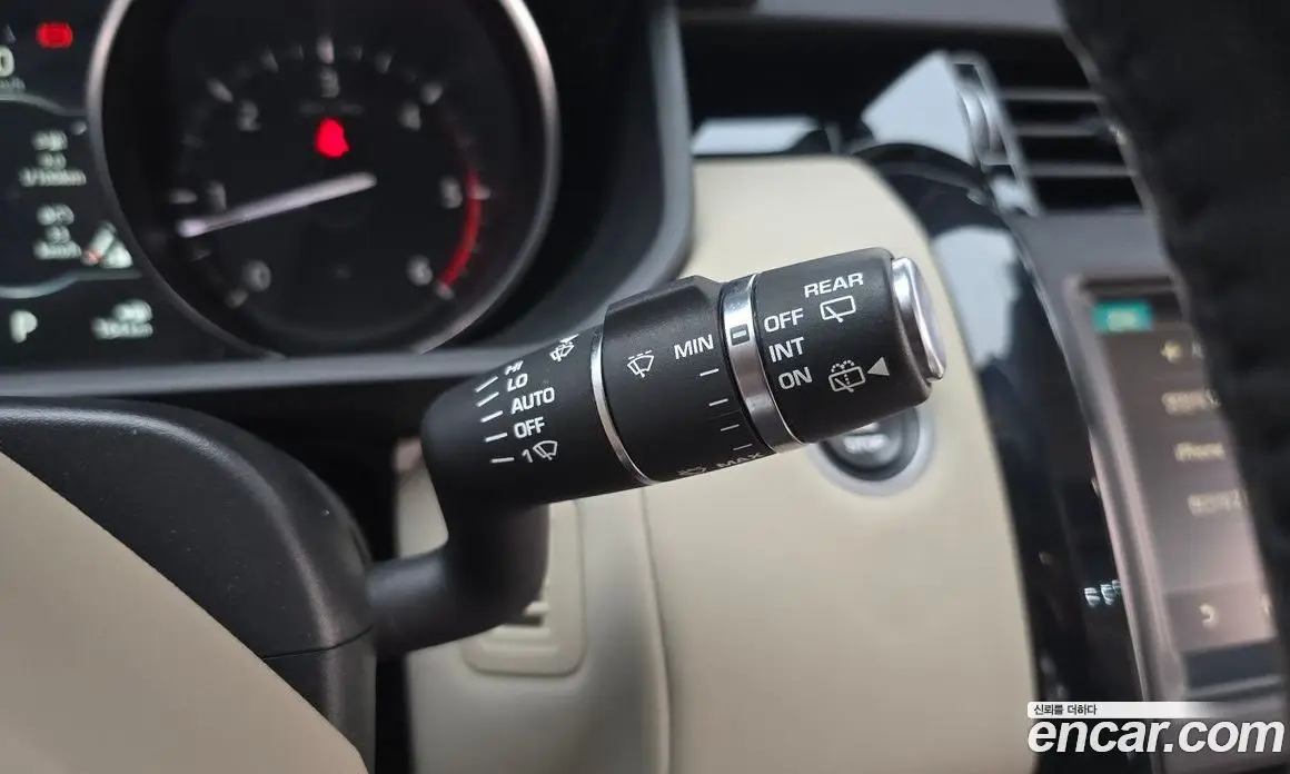 Land Rover Discovery 2019 3.0 автомат (гидро), фото 23