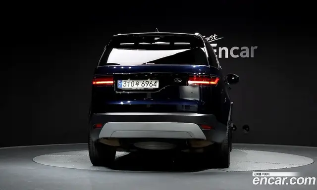 Land Rover Discovery 2022 3.0 автомат (гидро), миниатюра 4