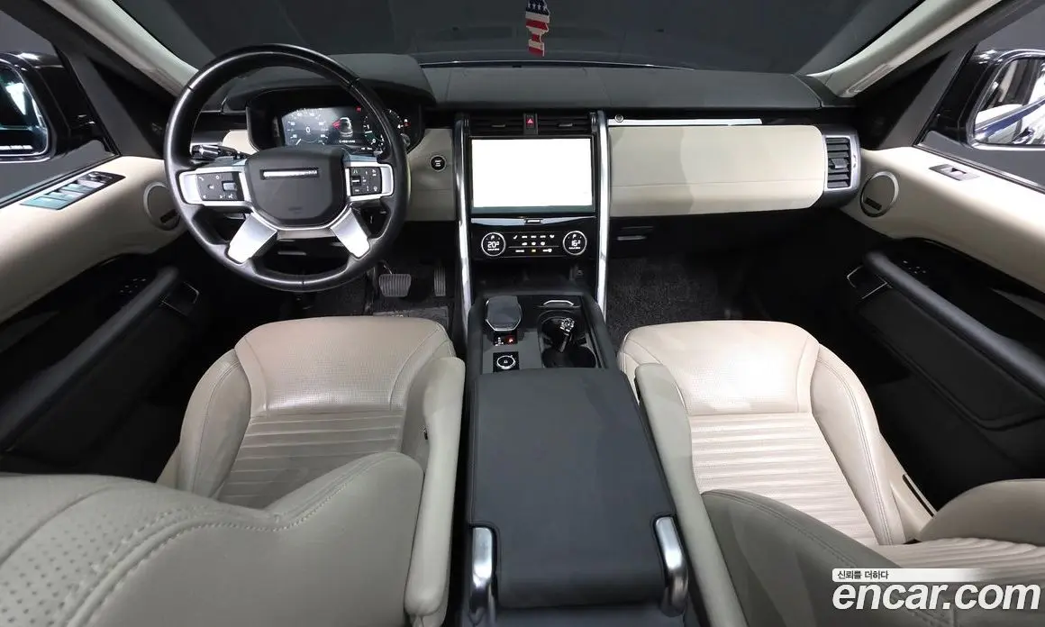 Land Rover Discovery 2022 3.0 автомат (гидро), фото 7