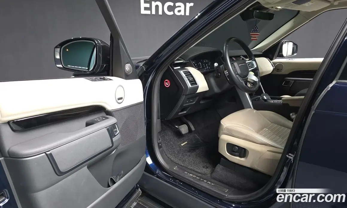 Land Rover Discovery 2022 3.0 автомат (гидро), фото 10