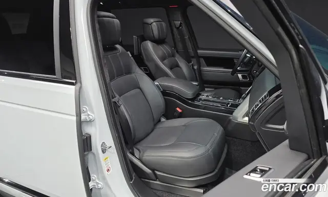 Land Rover Range Rover 2024 4.4 автомат (гидро), миниатюра 12