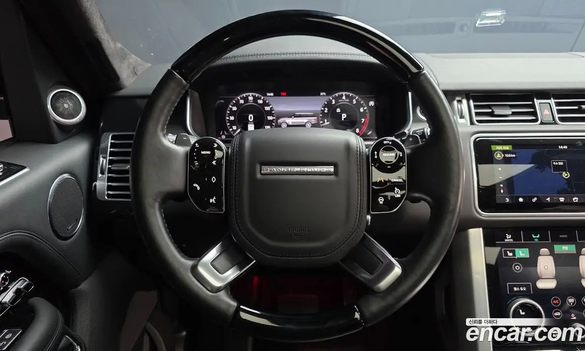 Land Rover Range Rover 2024 4.4 автомат (гидро), фото 14