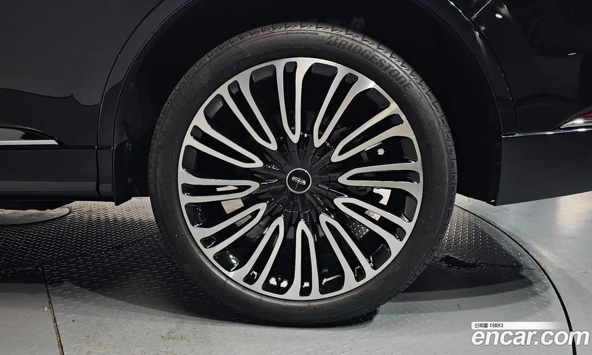 Lincoln Aviator 2022 3.0 автомат (гидро), фото 6 Lincoln Aviator 2022 3.0 автомат (гидро), фото 6