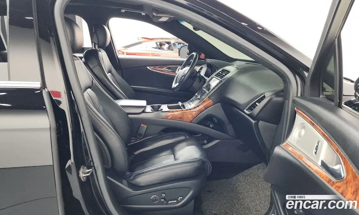 Lincoln MKX 2017 2.7 автомат (гидро), фото 11 Lincoln MKX 2017 2.7 автомат (гидро), фото 11