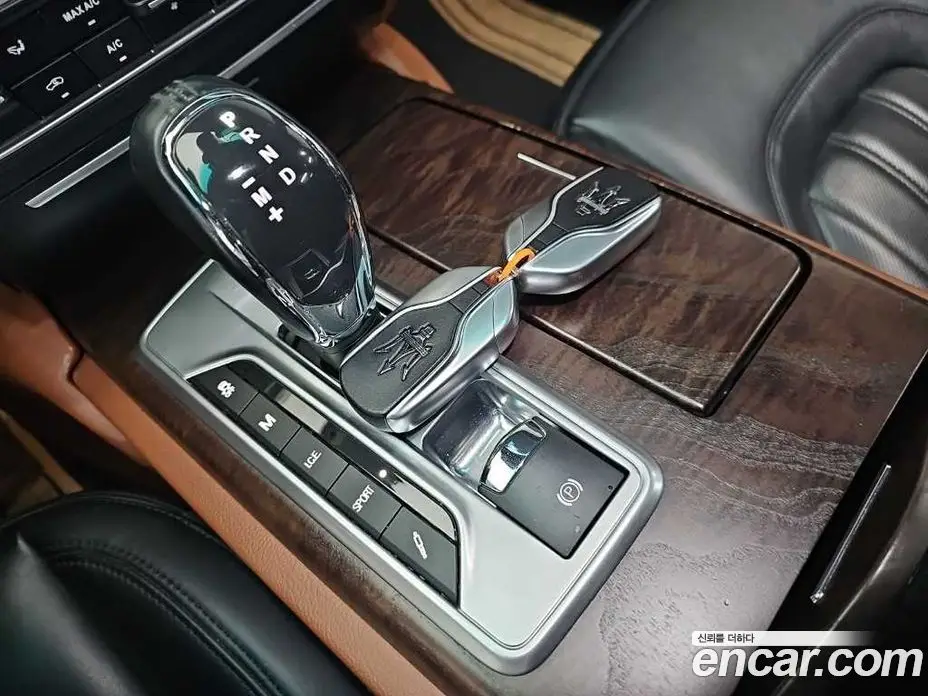 Maserati Quattroporte 2014 3.0 автомат (гидро), фото 8