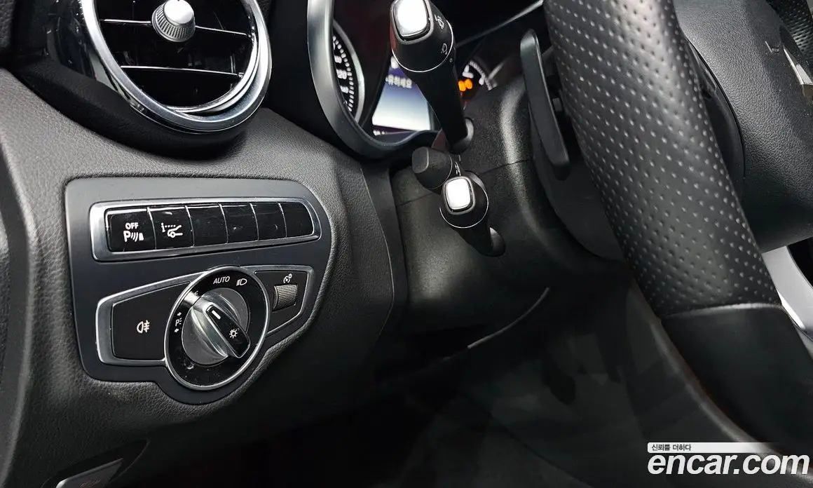 Mercedes-Benz C-Class 2016 2.1 гидро, фото 19 Mercedes-Benz C-Class 2016 2.1 гидро, фото 19