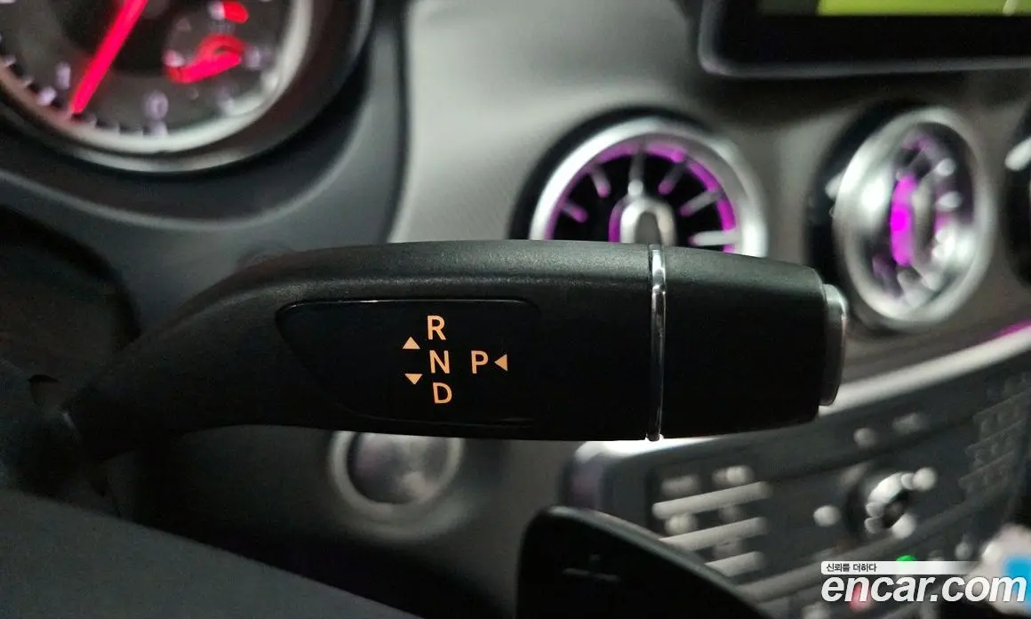 Mercedes-Benz CLA-Class 2015 2.1 гидро, фото 9 Mercedes-Benz CLA-Class 2015 2.1 гидро, фото 9