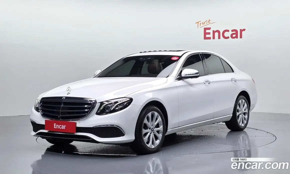 Mercedes-Benz E-Class 2018 2.0 гидро, фото 1 Mercedes-Benz E-Class 2018 2.0 гидро, фото 1