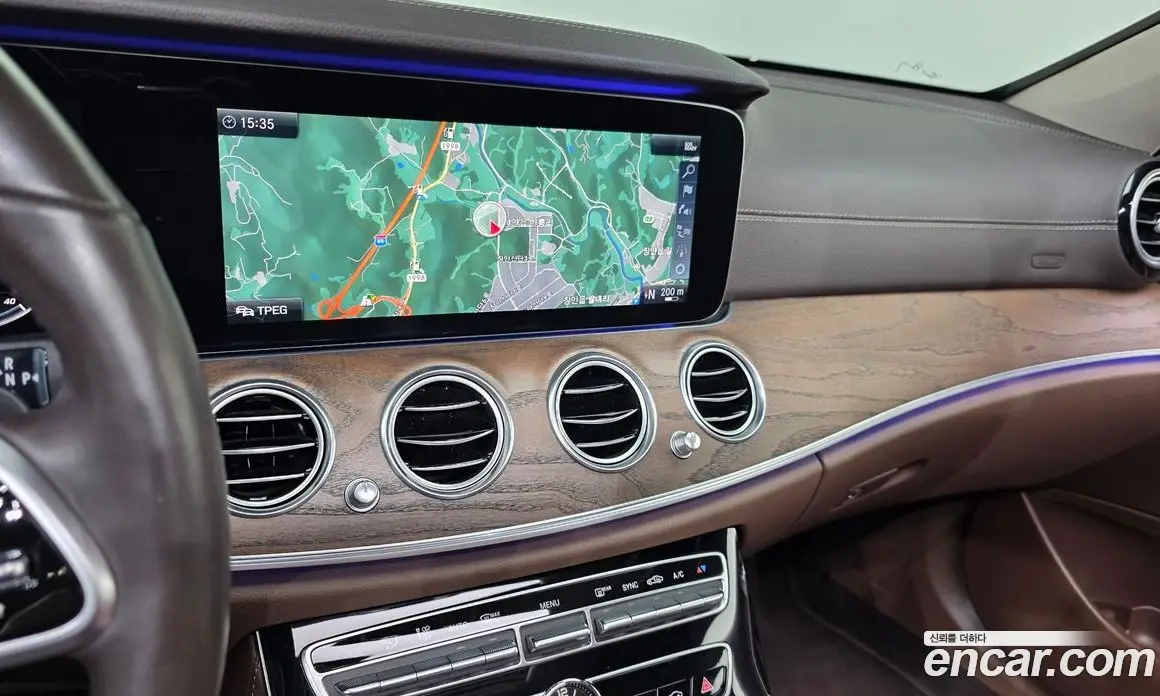 Mercedes-Benz E-Class 2018 2.0 гидро, фото 21 Mercedes-Benz E-Class 2018 2.0 гидро, фото 21