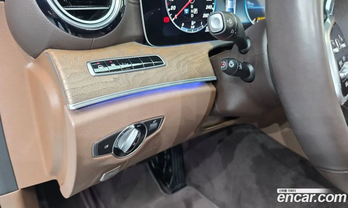 Mercedes-Benz E-Class 2018 2.0 гидро, фото 24 Mercedes-Benz E-Class 2018 2.0 гидро, фото 24