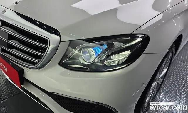 Mercedes-Benz E-Class 2018 2.0 гидро, миниатюра 8 Mercedes-Benz E-Class 2018 2.0 гидро, миниатюра 8