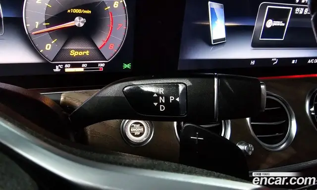 Mercedes-Benz E-Class 2019 2.0 автомат (гидро), миниатюра 9