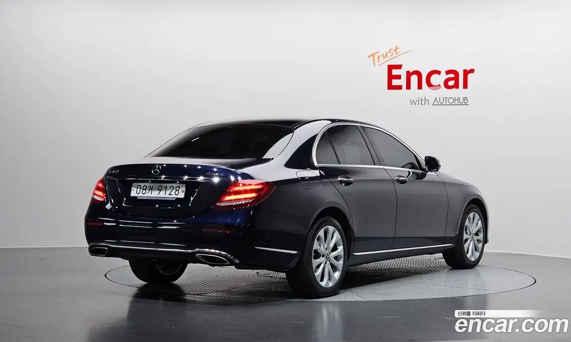 Mercedes-Benz E-Class 2019 2.0 гидро, фото 2 Mercedes-Benz E-Class 2019 2.0 гидро, фото 2
