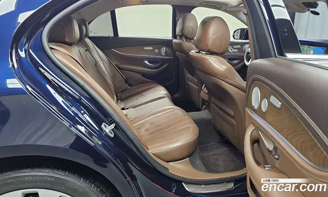 Mercedes-Benz E-Class 2019 2.0 гидро, миниатюра 11 Mercedes-Benz E-Class 2019 2.0 гидро, миниатюра 11