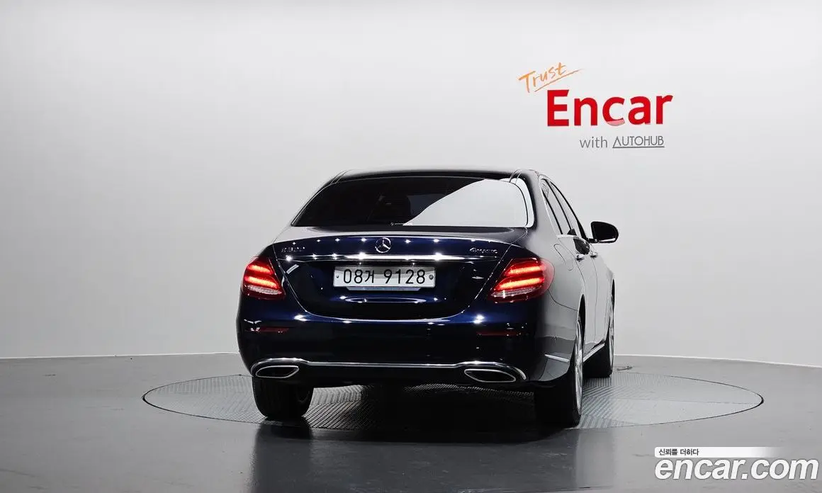 Mercedes-Benz E-Class 2019 2.0 гидро, фото 4 Mercedes-Benz E-Class 2019 2.0 гидро, фото 4