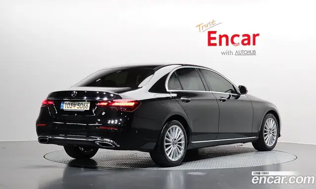 Mercedes-Benz E-Class 2021 2.0 гидро, миниатюра 2 Mercedes-Benz E-Class 2021 2.0 гидро, миниатюра 2