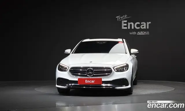 Mercedes-Benz E-Class 2023 2.0 гидро, миниатюра 3 Mercedes-Benz E-Class 2023 2.0 гидро, миниатюра 3