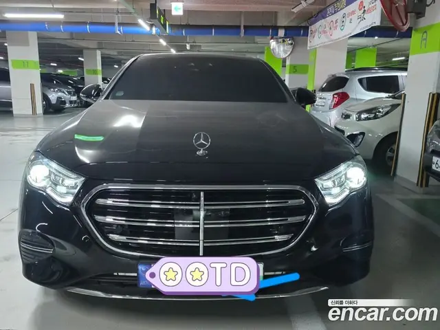 Mercedes-Benz E-Class, 2024, 24 800 км
