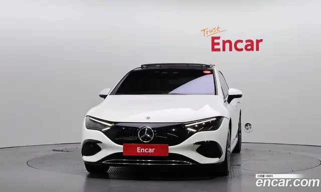 Mercedes-Benz EQE 2023 0.3 гидро, миниатюра 3 Mercedes-Benz EQE 2023 0.3 гидро, миниатюра 3