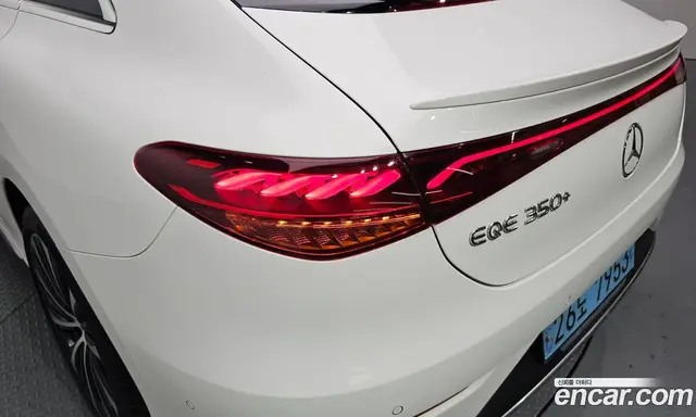 Mercedes-Benz EQE 2023 0.3 гидро, миниатюра 9 Mercedes-Benz EQE 2023 0.3 гидро, миниатюра 9