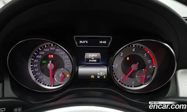 Mercedes-Benz GLA-Class 2015 2.1 гидро, миниатюра 8 Mercedes-Benz GLA-Class 2015 2.1 гидро, миниатюра 8