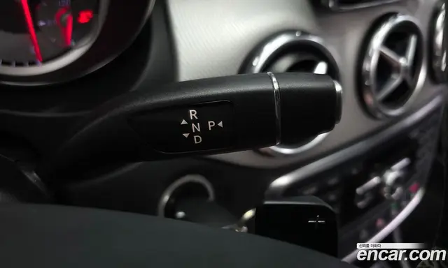 Mercedes-Benz GLA-Class 2015 2.1 гидро, миниатюра 9 Mercedes-Benz GLA-Class 2015 2.1 гидро, миниатюра 9