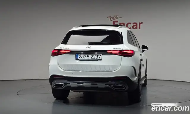 Mercedes-Benz GLC-Class 2023 2.0 гидро, миниатюра 3 Mercedes-Benz GLC-Class 2023 2.0 гидро, миниатюра 3