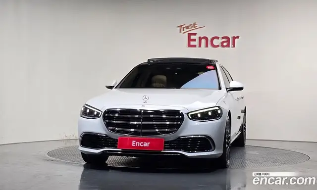 Mercedes-Benz S-Class 2024 4.0 гидро, миниатюра 3 Mercedes-Benz S-Class 2024 4.0 гидро, миниатюра 3