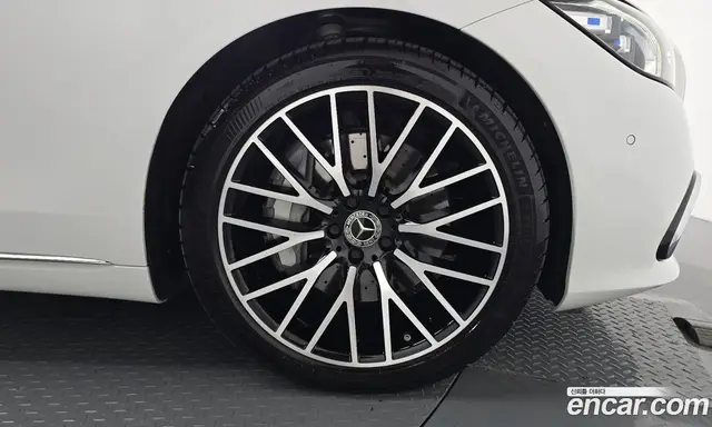 Mercedes-Benz S-Class 2024 4.0 гидро, миниатюра 7 Mercedes-Benz S-Class 2024 4.0 гидро, миниатюра 7