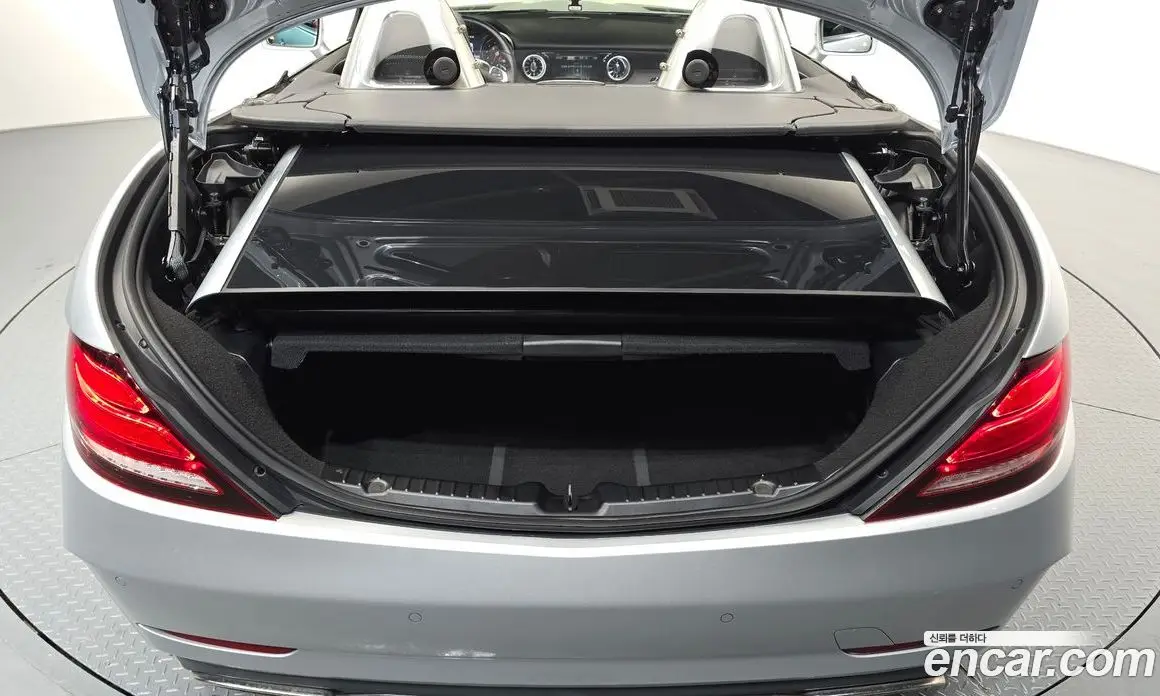Mercedes-Benz SLC-Class 2019 2.0 гидро, фото 21