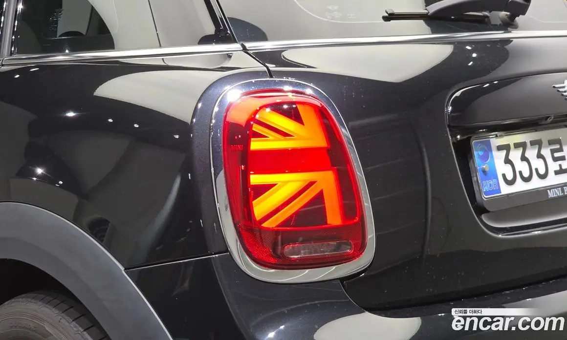 Mini Cooper 2023 1.5 автомат (гидро), фото 9