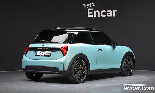 Mini Cooper 2024 2.0 автомат (гидро), миниатюра 2