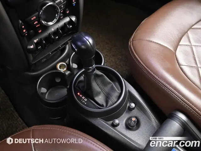 Mini Countryman 2013 2.0 автомат (гидро), миниатюра 9