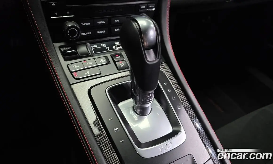 Porsche 718 2024 4.0 автомат (гидро), фото 9
