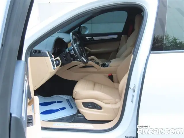 Porsche Cayenne 2022 3.0 автомат (гидро), миниатюра 9