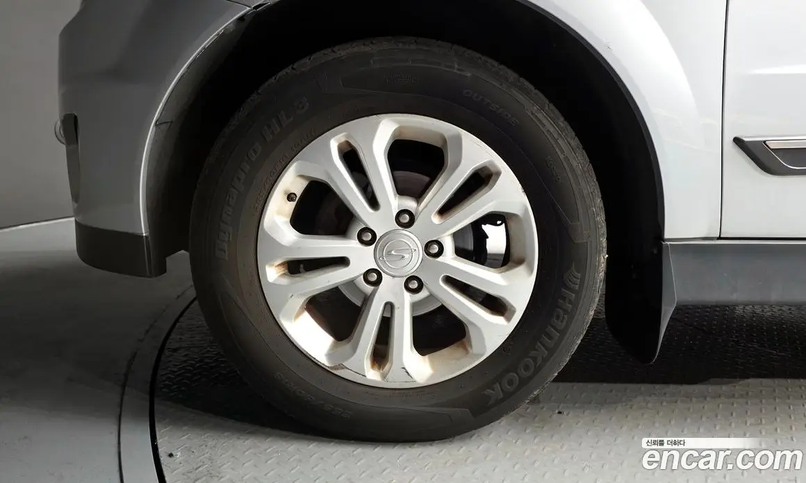SsangYong Korando 2015 2.0 автомат (гидро), фото 5