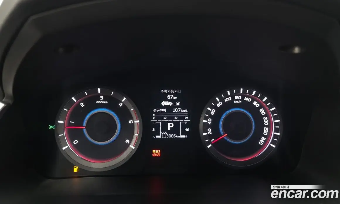 SsangYong Korando 2016 2.2 автомат (гидро), фото 11