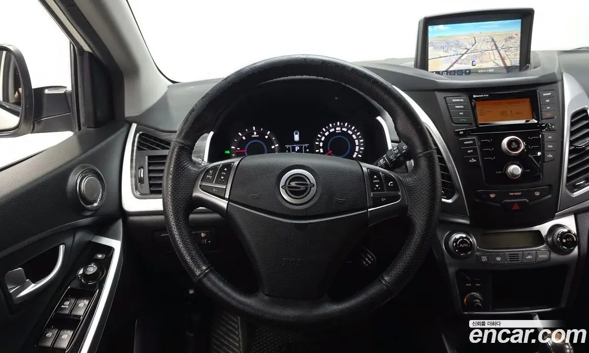 SsangYong Korando 2016 2.2 автомат (гидро), фото 19