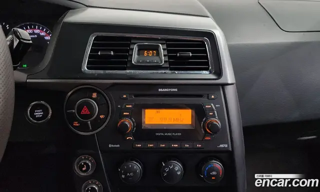 SsangYong Korando 2016 2.0 автомат (гидро), миниатюра 12