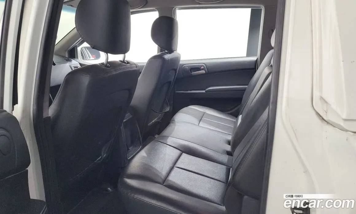 SsangYong Korando 2016 2.0 автомат (гидро), фото 16