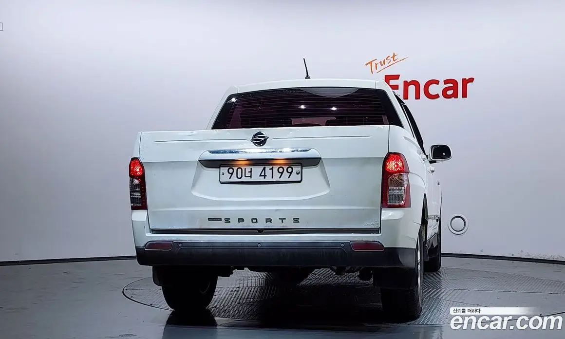 SsangYong Korando 2016 2.0 автомат (гидро), фото 4