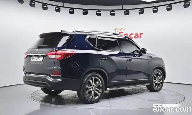 SsangYong Rexton 2017 2.2 автомат (гидро), миниатюра 2