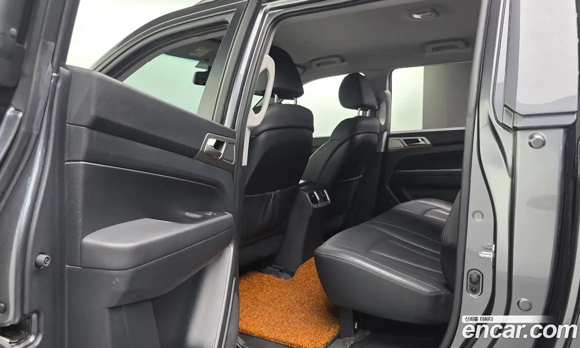 SsangYong Rexton 2018 2.2 автомат (гидро), фото 17