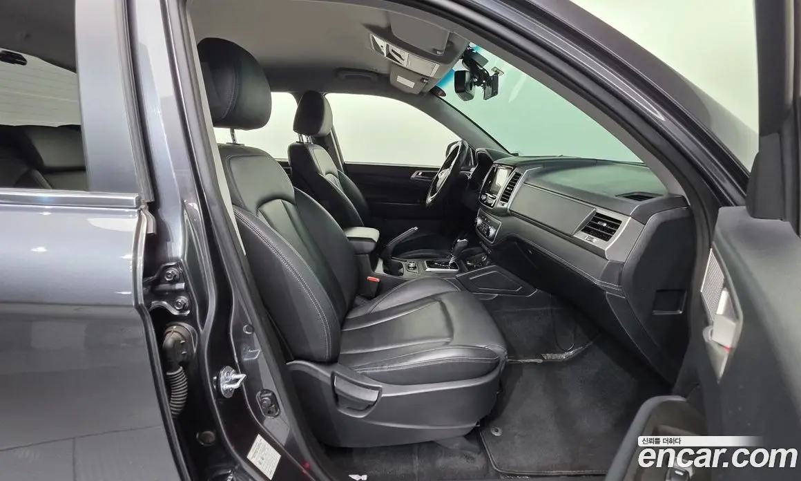 SsangYong Rexton 2018 2.2 автомат (гидро), фото 10