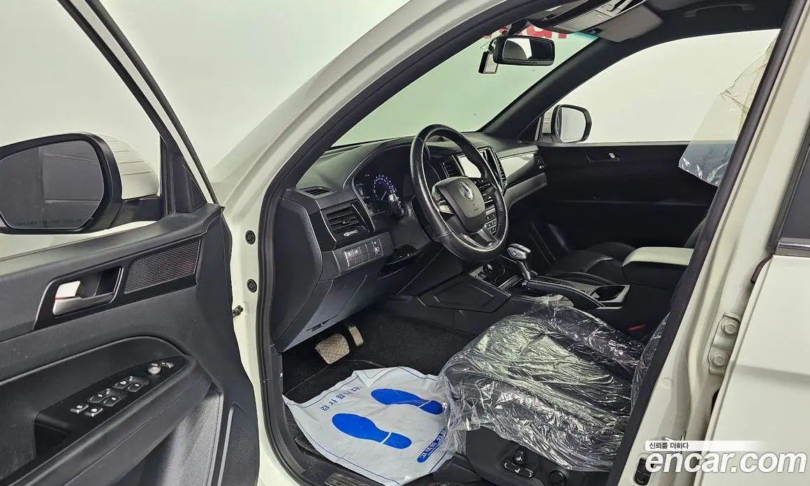 SsangYong Rexton 2019 2.2 автомат (гидро), фото 13
