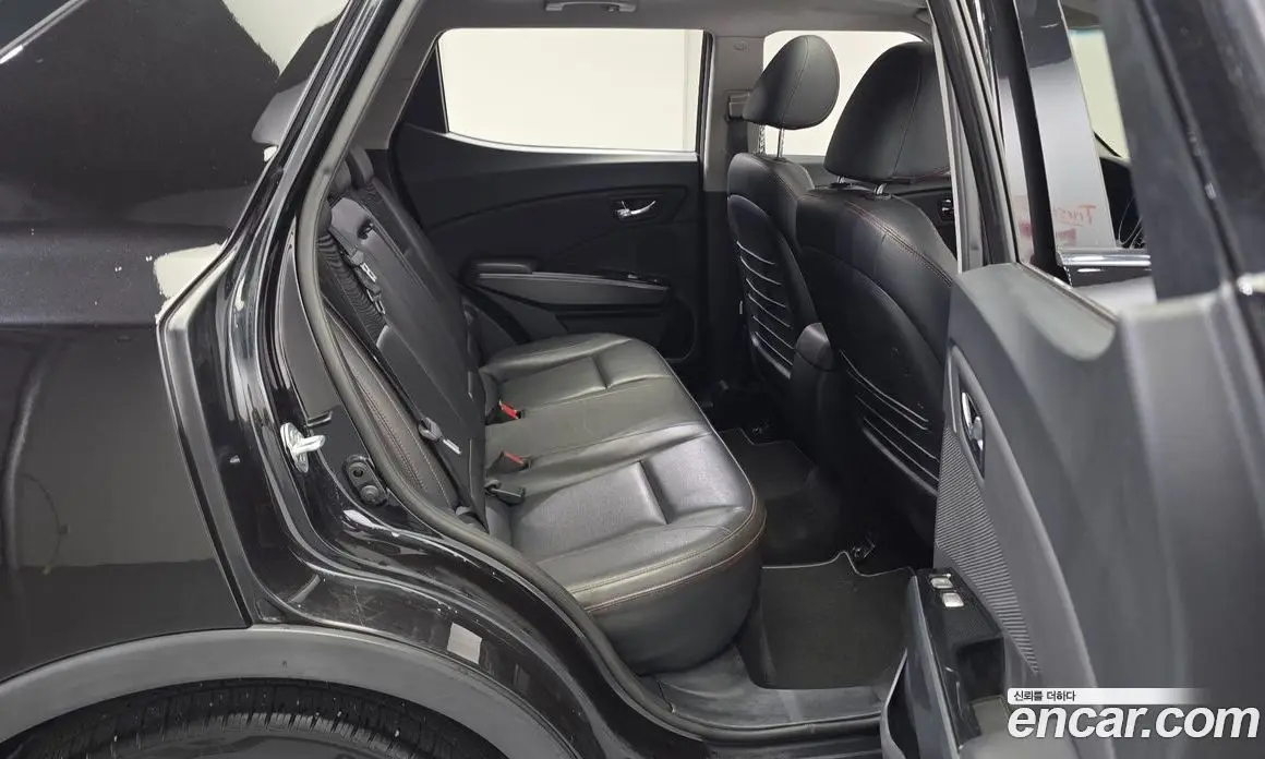 SsangYong TIBOLI 2016 1.6 автомат (гидро), фото 11