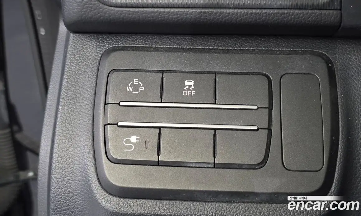 SsangYong TIBOLI 2016 1.6 автомат (гидро), фото 14