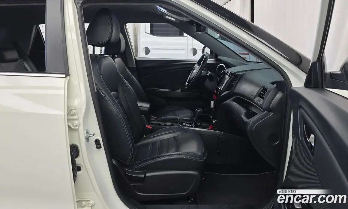 SsangYong TIBOLI 2016 1.6 автомат (гидро), фото 16