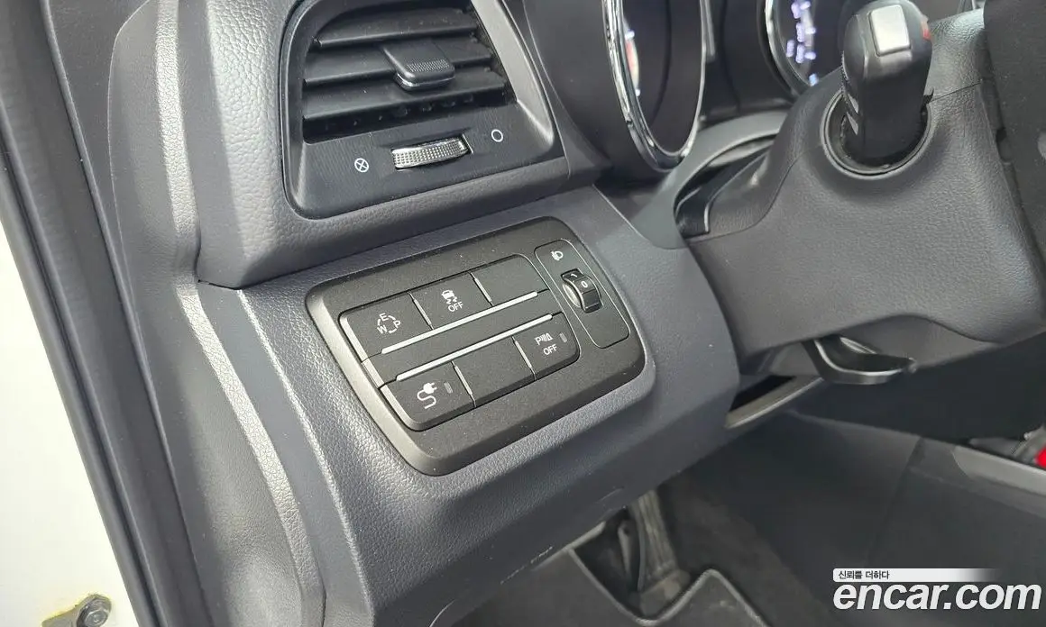 SsangYong TIBOLI 2016 1.6 автомат (гидро), фото 23